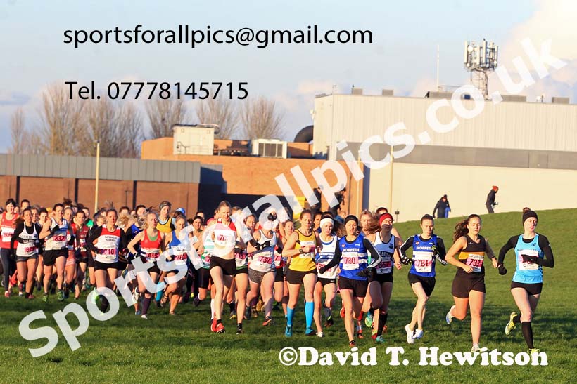 Senior womens 2022 North Eastern Cross Country Champs., Temple Park, South Shields.  Photo: David T. Hewitson/Sports for All Pics